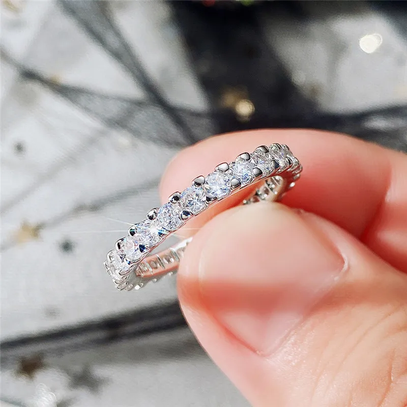 New Gypsophila Women's Ring Group Set Whole Circle Simulation Zircon Ring Light Luxury Fashion Temperament Single Row Ring
New Gypsophila Women's Ring Group Set Whole Circle Simulation Zircon Ring Light Luxury Fashion Temperament Single Row Ring
