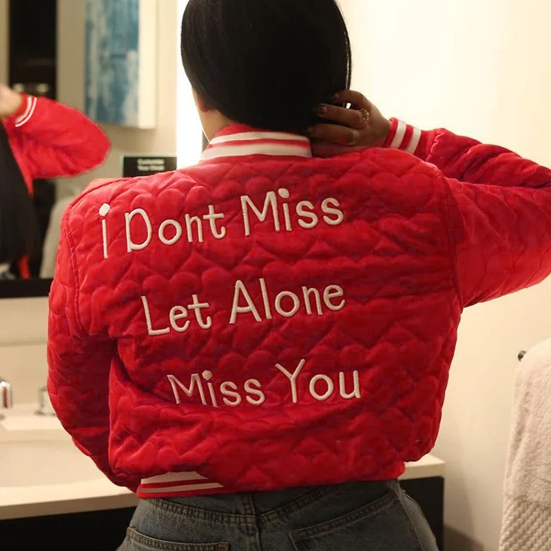 Women Hipster Patchwork Full Sleeve Ruched Single Breasted Coat Women Classic Streetwear Casual Letter Embroidery Jackets
Women Hipster Patchwork Full Sleeve Ruched Single Breasted Coat Women Classic Streetwear Casual Letter Embroidery Jackets