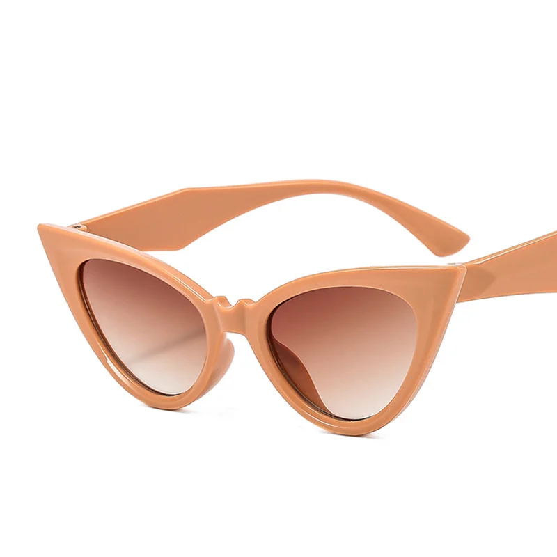 Fashion 2022 Cat Eye Sunglasses for Women Personality Triangle Small Frame Eyeglasses Trendy Shades Glasses Wholesale Eyewear
Fashion 2022 Cat Eye Sunglasses for Women Personality Triangle Small Frame Eyeglasses Trendy Shades Glasses Wholesale Eyewear