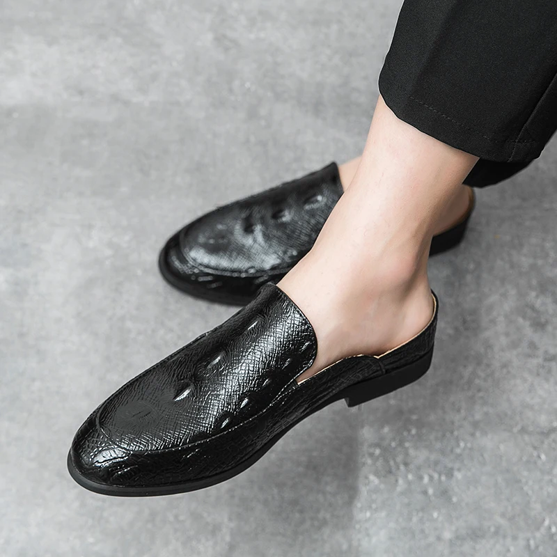 Sandals Designer Slipper Men Casual Mules Luxury High Quality Crocodile Pattern Slipper Loafers Summer Half Shoes For Men Shoes
Sandals Designer Slipper Men Casual Mules Luxury High Quality Crocodile Pattern Slipper Loafers Summer Half Shoes For Men Shoes