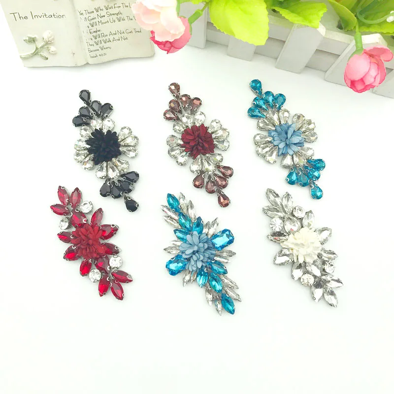 1 шт. блестящие Алмазные блестки, патчи с красными розами, аксессуары для одежды «сделай сам», Размер 12 см x 10,5 см
1 шт. блестящие Алмазные блестки, патчи с красными розами, аксессуары для одежды «сделай сам», Размер 12 см x 10,5 см