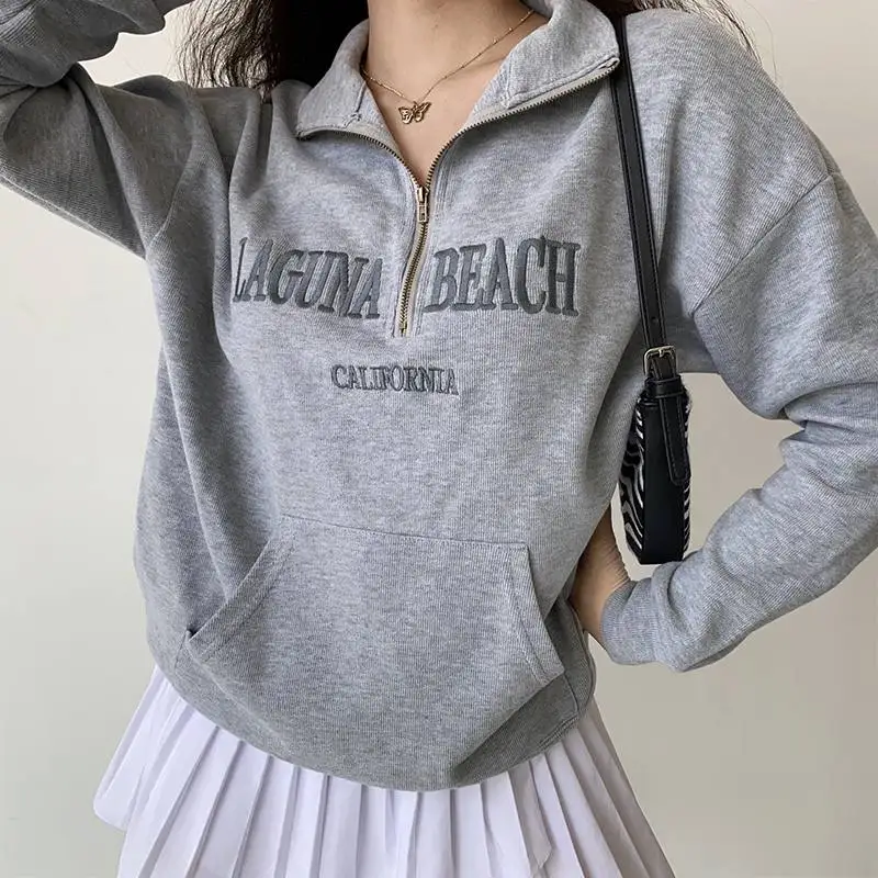 VONDA Vintage Women Casual Printed Embroidered Blusas Sweatshirts Tops Femme Long Sleeve Lapel Street Baggy Blouse Tops Oversize
VONDA Vintage Women Casual Printed Embroidered Blusas Sweatshirts Tops Femme Long Sleeve Lapel Street Baggy Blouse Tops Oversize