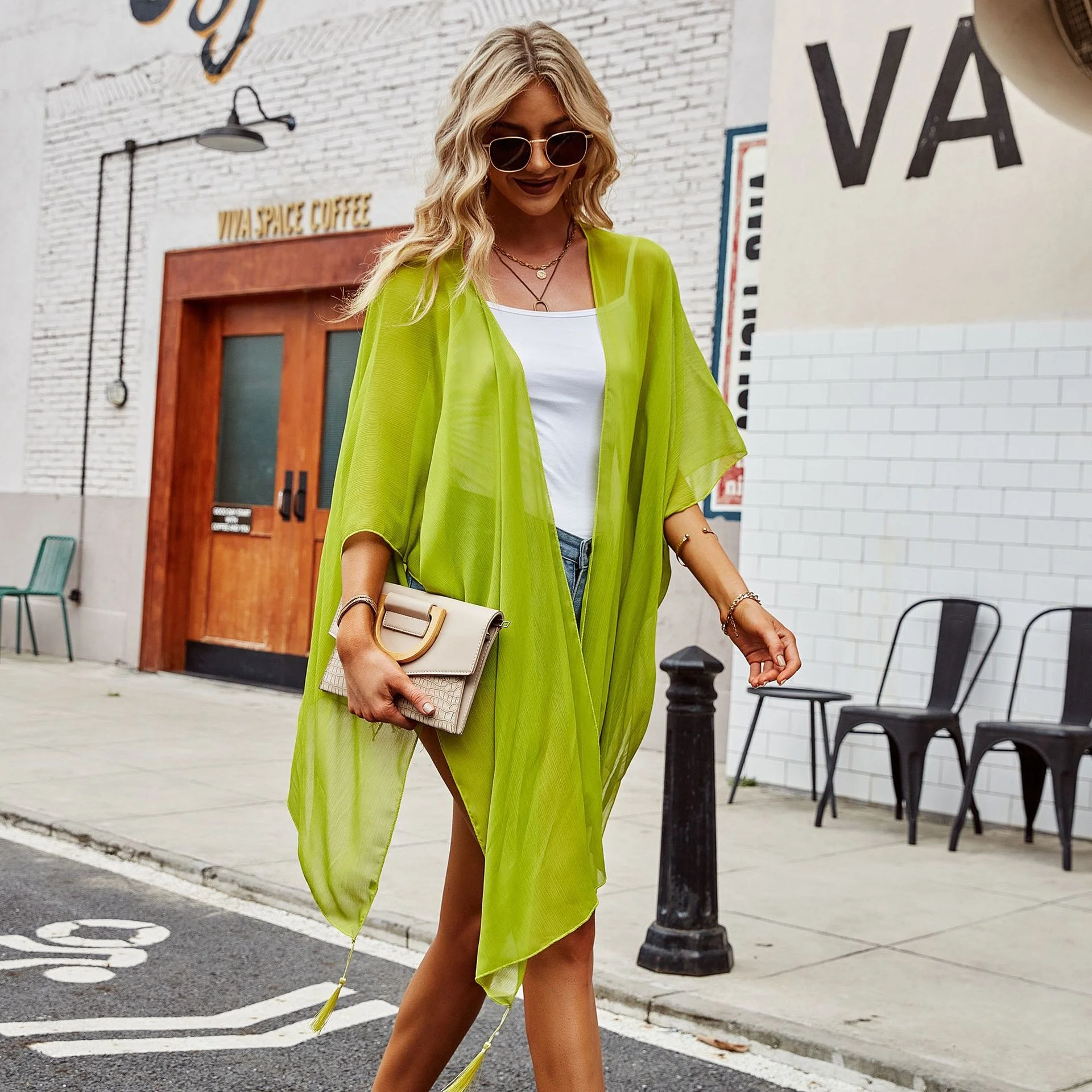 OMCHION Summer Clothes For Women 2022 Solid Color White Tassel Chiffon Beach Cover Up Fashion Loose Poncho Pareo Mesh Kimono
OMCHION Summer Clothes For Women 2022 Solid Color White Tassel Chiffon Beach Cover Up Fashion Loose Poncho Pareo Mesh Kimono