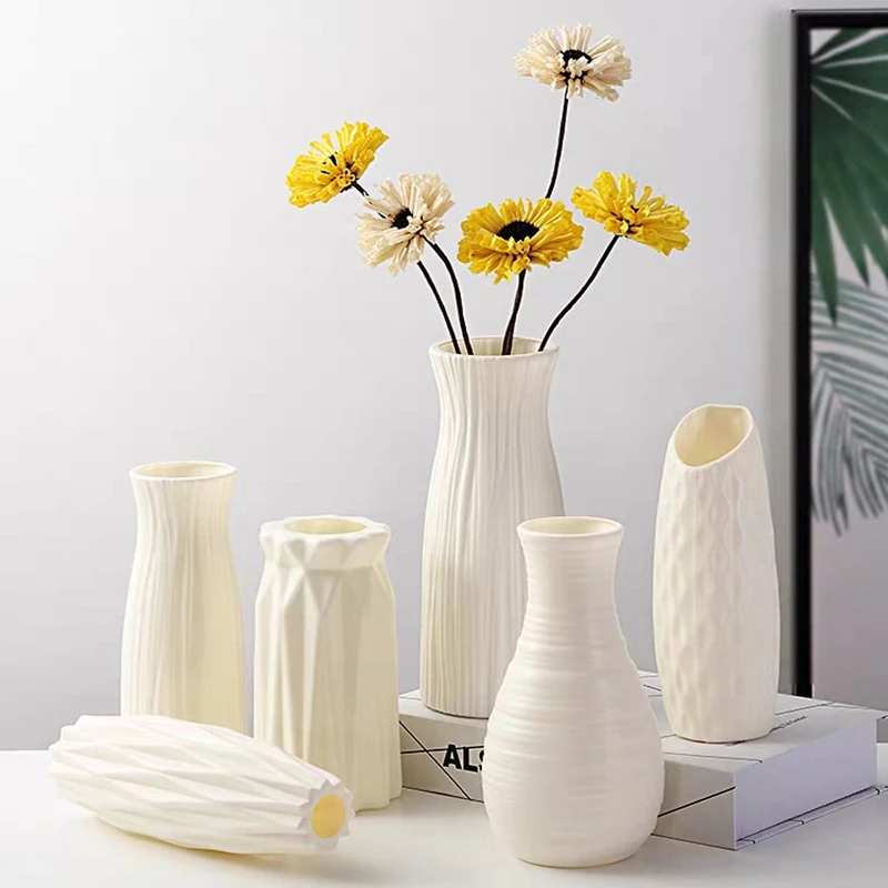 Домашняя Скандинавская пластиковая ваза для гостиной, Современное украшение для дома, креативная простая маленькая свежая ваза
Домашняя Скандинавская пластиковая ваза для гостиной, Современное украшение для дома, креативная простая маленькая свежая ваза