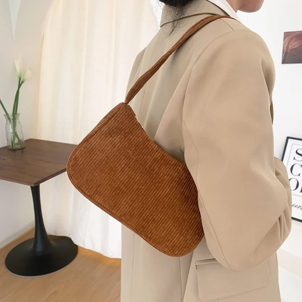 Women Corduroy Tote Bag 2022 Trend Designer Shoulder Bags Female Handbag Casual Chain Leisure Handbags Women's Bag
Women Corduroy Tote Bag 2022 Trend Designer Shoulder Bags Female Handbag Casual Chain Leisure Handbags Women's Bag