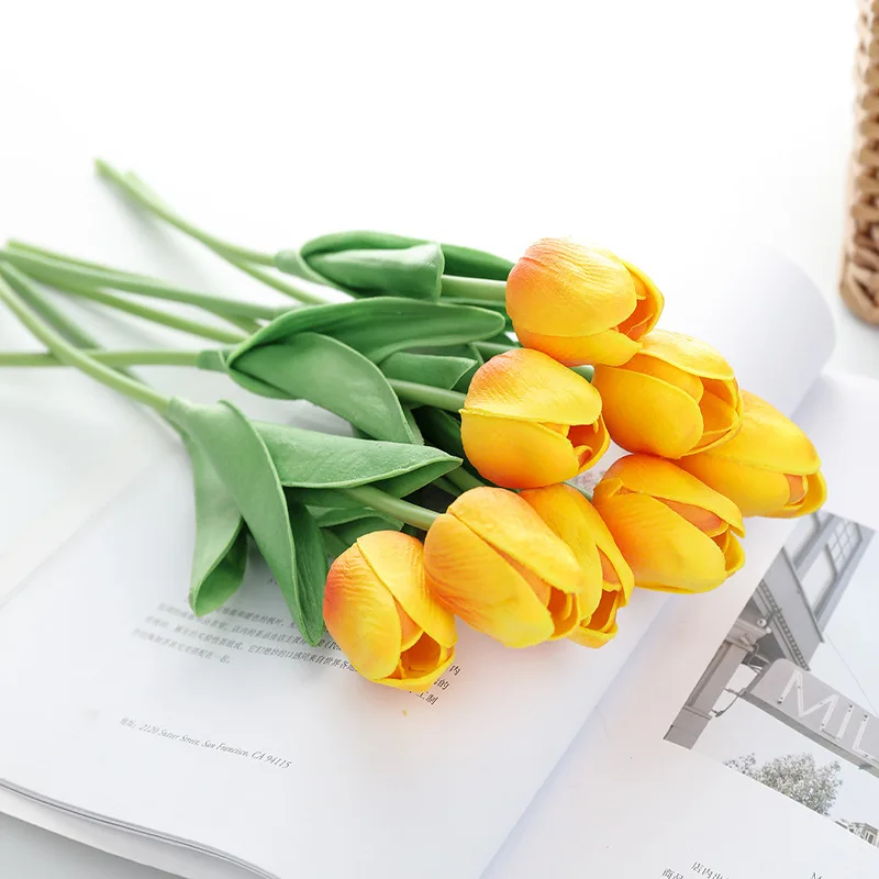 20pcs Artificial Tulips Real Touch Flowers 34cm Faux Pu Bouquet for Home Wedding Office Decoration
20pcs Artificial Tulips Real Touch Flowers 34cm Faux Pu Bouquet for Home Wedding Office Decoration