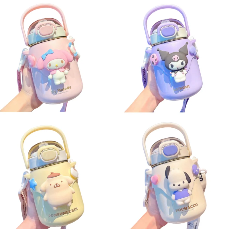Sanrio Cinnamoroll Pompom Purin Kuromi My melody Pochacco joint water cup portable anti-fall straw large capacity thermos cup
Sanrio Cinnamoroll Pompom Purin Kuromi My melody Pochacco joint water cup portable anti-fall straw large capacity thermos cup