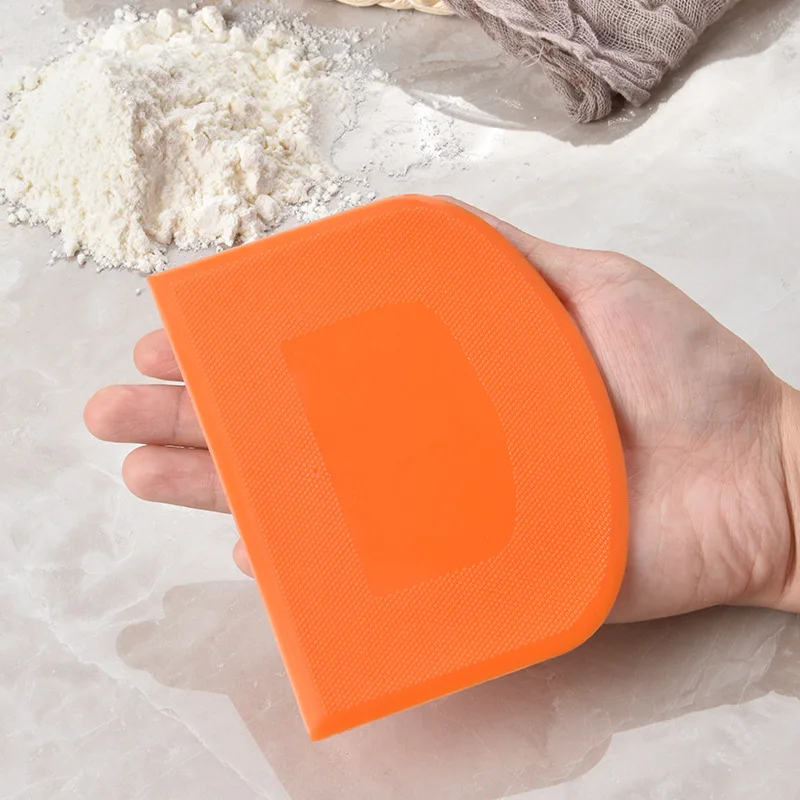 1PC Useful Cream Spatula DIY Pastry Cutters Fondant Dough Scraper Cake Cutter Pastry Baking Tool Kitchen Accessories
1PC Useful Cream Spatula DIY Pastry Cutters Fondant Dough Scraper Cake Cutter Pastry Baking Tool Kitchen Accessories