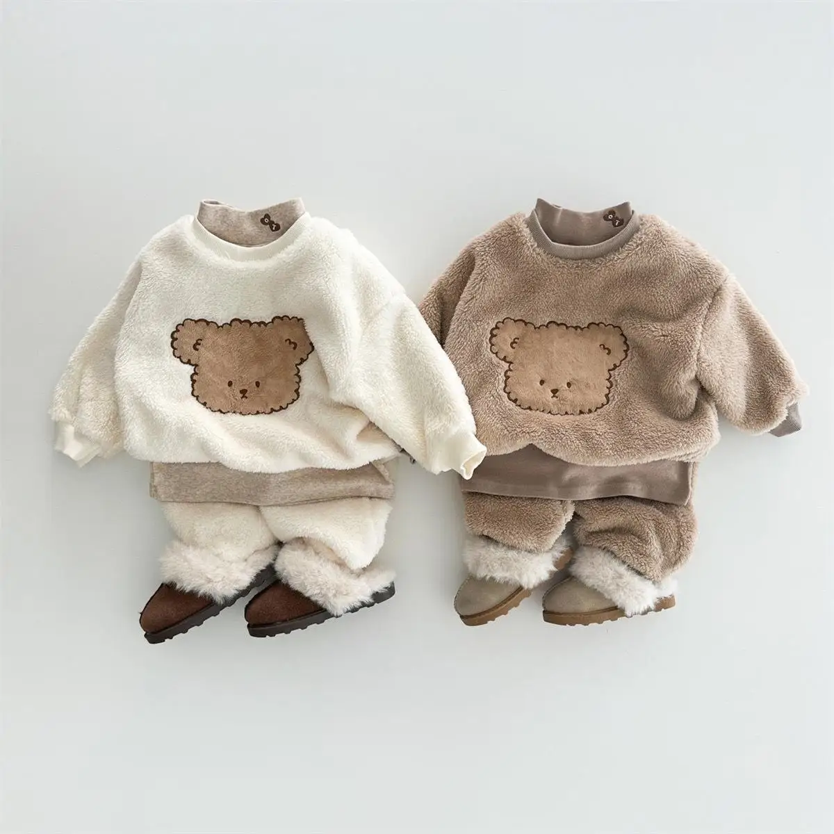 Winter New Baby Thick Warm Clothes Set Infant Boy Girl Cute Bear Fleece Sweatshirt + Pants 2pcs Suit Kids Plus Velvet Outfits
Winter New Baby Thick Warm Clothes Set Infant Boy Girl Cute Bear Fleece Sweatshirt + Pants 2pcs Suit Kids Plus Velvet Outfits