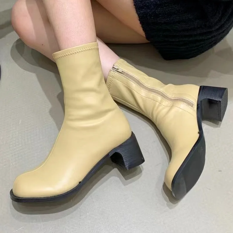 2022 Round Toe Zipper Women Boots High Heels Boots Women Luxury Designer Women's Shoes PU Soft Leather Fashion Boots Ankle Boots
2022 Round Toe Zipper Women Boots High Heels Boots Women Luxury Designer Women's Shoes PU Soft Leather Fashion Boots Ankle Boots