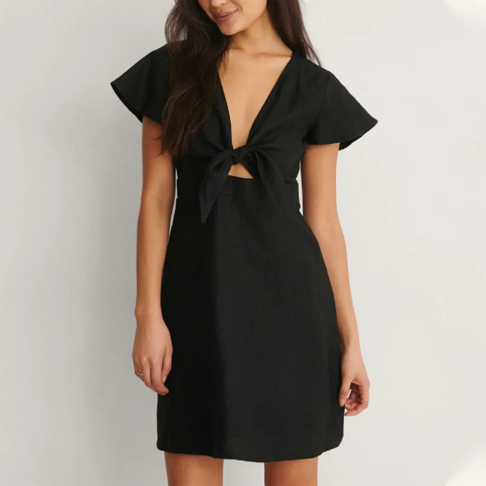 Dresses Women's Bowknot Short Sleeve Loose Hedging Temperament Commuter Sexy White High Waist Solid Color Dress
Dresses Women's Bowknot Short Sleeve Loose Hedging Temperament Commuter Sexy White High Waist Solid Color Dress