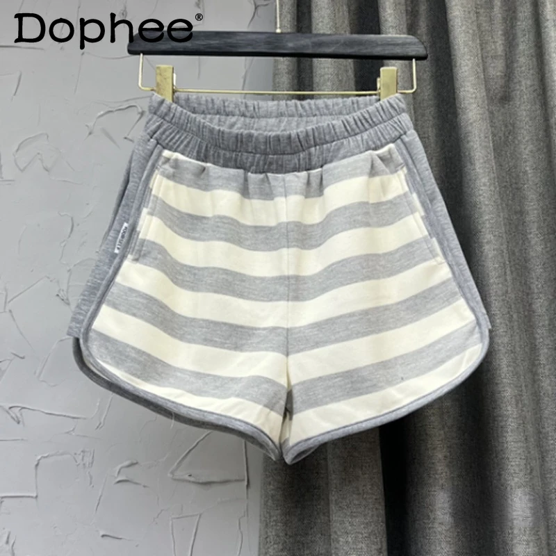 2022 Summer New Korean Style Women's Clothing High Waist Loose and Slimming Wide Leg Casual Sports Shorts Striped Girls Ladies
2022 Summer New Korean Style Women's Clothing High Waist Loose and Slimming Wide Leg Casual Sports Shorts Striped Girls Ladies