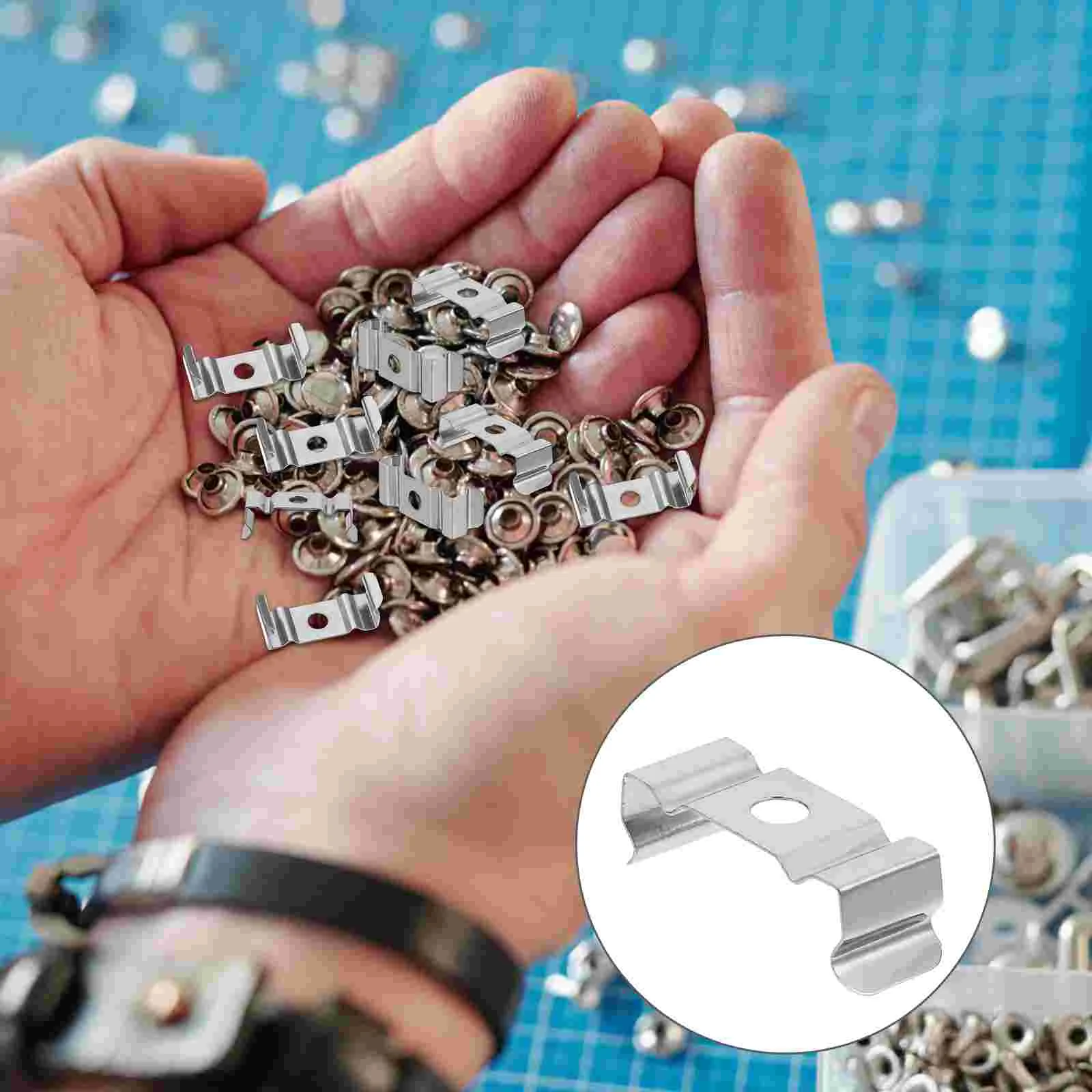 100 Pcs T5 Stand Metal Tape Strip Lights Fixing Clips Lamp Clip Lamp Tube Holders Manganese Steel LED Tube Holders
100 Pcs T5 Stand Metal Tape Strip Lights Fixing Clips Lamp Clip Lamp Tube Holders Manganese Steel LED Tube Holders