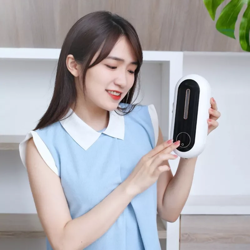 New Smart Induction Wall-Mounted Soap Dispenser Touchless Liquid Soap Dispenser Waterproof Automatic Soap Dispenser For Bathroom
New Smart Induction Wall-Mounted Soap Dispenser Touchless Liquid Soap Dispenser Waterproof Automatic Soap Dispenser For Bathroom