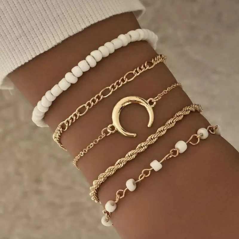 European and American New Rice Ball Moon Bracelet Cow Horn Chain Creative Retro Hip Hop Rice Ball Multicolor Bracelet Set
European and American New Rice Ball Moon Bracelet Cow Horn Chain Creative Retro Hip Hop Rice Ball Multicolor Bracelet Set