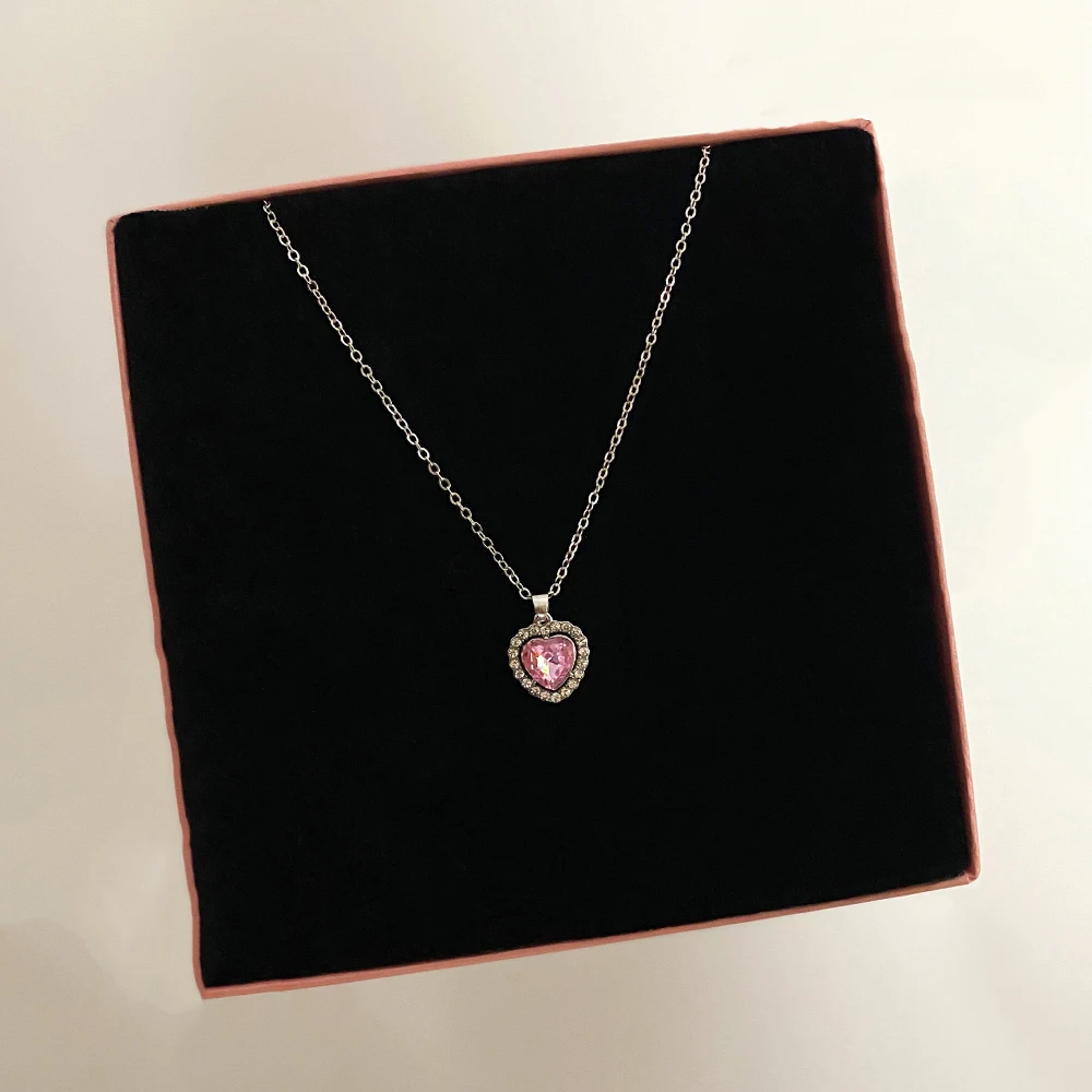 Модное свадебное женское ожерелье IFMIA с подвеской в форме сердца для женщин и девушек 2022 Новые Модные женские ювелирные изделия подарки для ...
Модное свадебное женское ожерелье IFMIA с подвеской в форме сердца для женщин и девушек 2022 Новые Модные женские ювелирные изделия подарки для ...