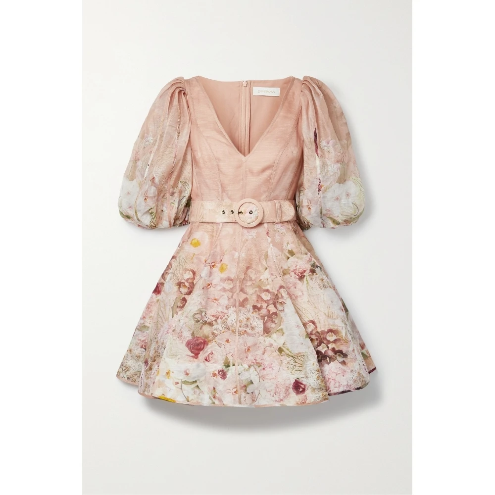 2022 Early Spring New Women's Floral Print Dress with Belt Skirt Women Chiffon Floral Cover Ups
2022 Early Spring New Women's Floral Print Dress with Belt Skirt Women Chiffon Floral Cover Ups