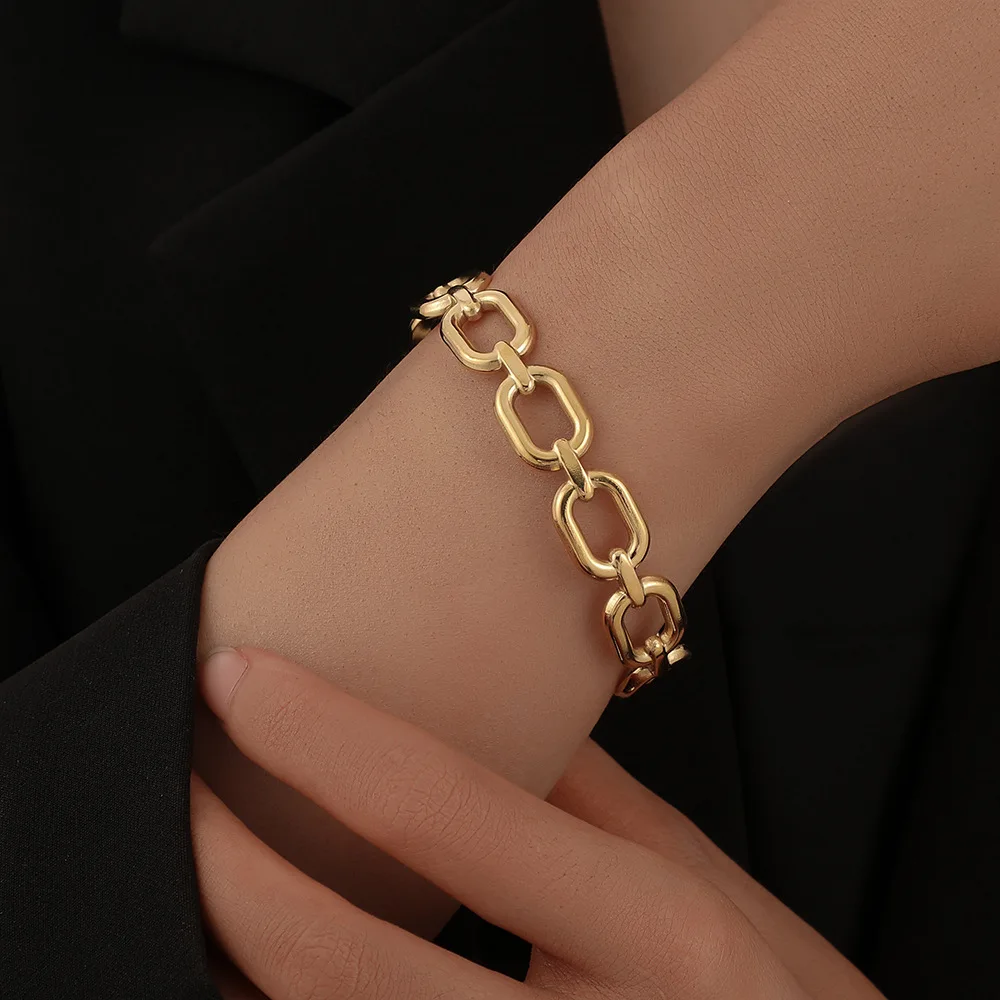 INS Fashion Gold Plated Hollow Geometric Chain Bracelet Adjustable Women Girls Square Open Bangle Jewelry Christmas Gift Party
INS Fashion Gold Plated Hollow Geometric Chain Bracelet Adjustable Women Girls Square Open Bangle Jewelry Christmas Gift Party