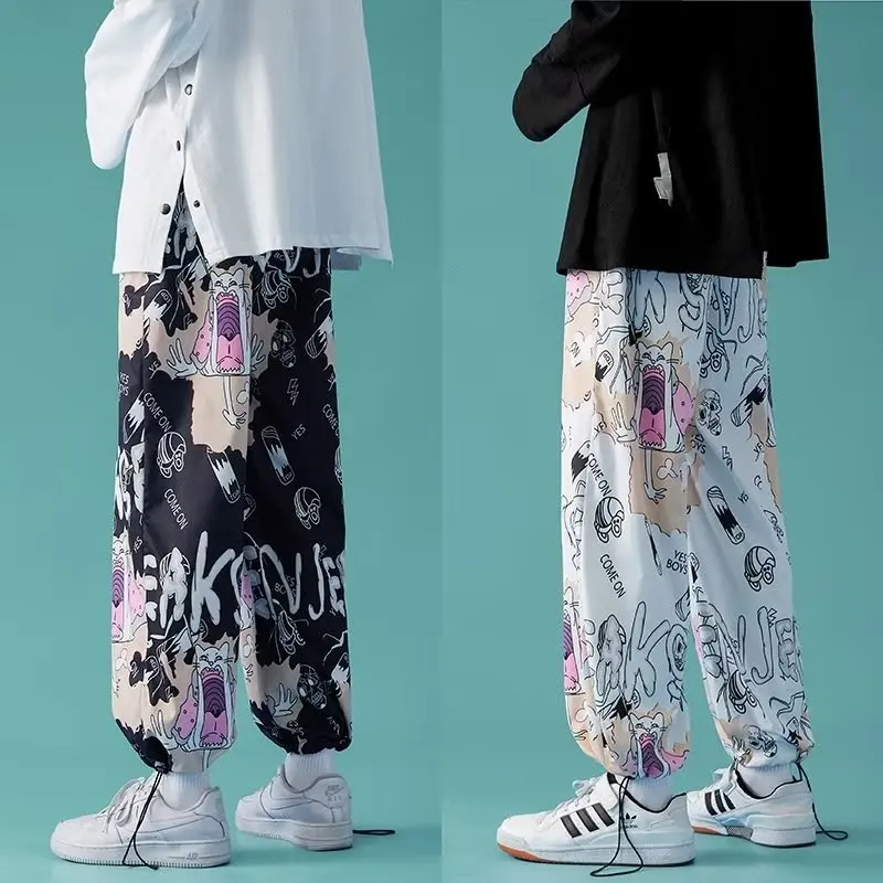 2023 New Sports Loose Training Fittness Trousers Men Hip Hop Anime Graffiti Fashion Casual Printing Cropped y2k Cargo Pants
2023 New Sports Loose Training Fittness Trousers Men Hip Hop Anime Graffiti Fashion Casual Printing Cropped y2k Cargo Pants