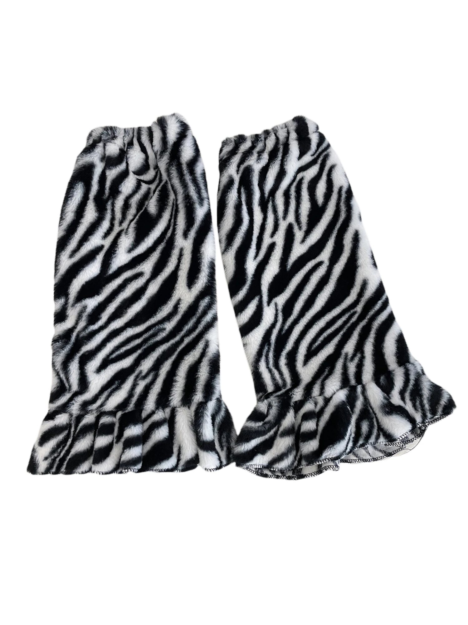 Kawaii Fuzzy Leg Warmers Leopard Print Lolita Harajuku Fluffy Plush Foot Warm High Socks for Girls
Kawaii Fuzzy Leg Warmers Leopard Print Lolita Harajuku Fluffy Plush Foot Warm High Socks for Girls