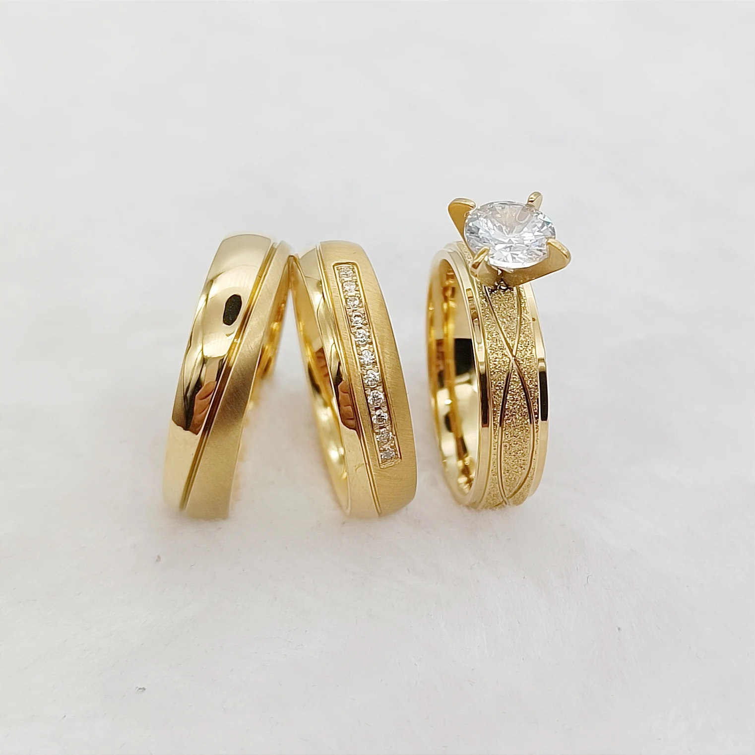 Love Give Share Bridal Sets 24k Gold Plated Jewelry 3pcs Couple Wedding Engagement Rings For Men and Women bague de fiancailles
Love Give Share Bridal Sets 24k Gold Plated Jewelry 3pcs Couple Wedding Engagement Rings For Men and Women bague de fiancailles