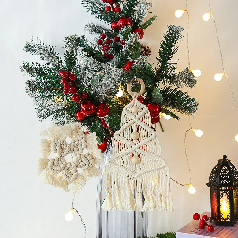 Christmas Tree Tapestry Hand-Woven Creative Lace Wall Hanging Bohemian Decoration Homestay Dormitory Apartment Bedroom Headboard
Christmas Tree Tapestry Hand-Woven Creative Lace Wall Hanging Bohemian Decoration Homestay Dormitory Apartment Bedroom Headboard