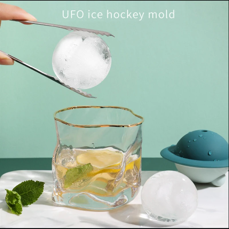 Silicone Ice Ball Mold Whiskey Beer Juice Round Ice Cube Maker Flying Saucer Homemade Diy Ice Mould Freezer Kitchen Tools
Silicone Ice Ball Mold Whiskey Beer Juice Round Ice Cube Maker Flying Saucer Homemade Diy Ice Mould Freezer Kitchen Tools