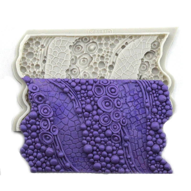 Pearl Strips Crocodile Skin Pattern Silicone Cake Mold, 17.7x10.5cm Sugar Flap Border Chocolate DIY Baking Tool
Pearl Strips Crocodile Skin Pattern Silicone Cake Mold, 17.7x10.5cm Sugar Flap Border Chocolate DIY Baking Tool
