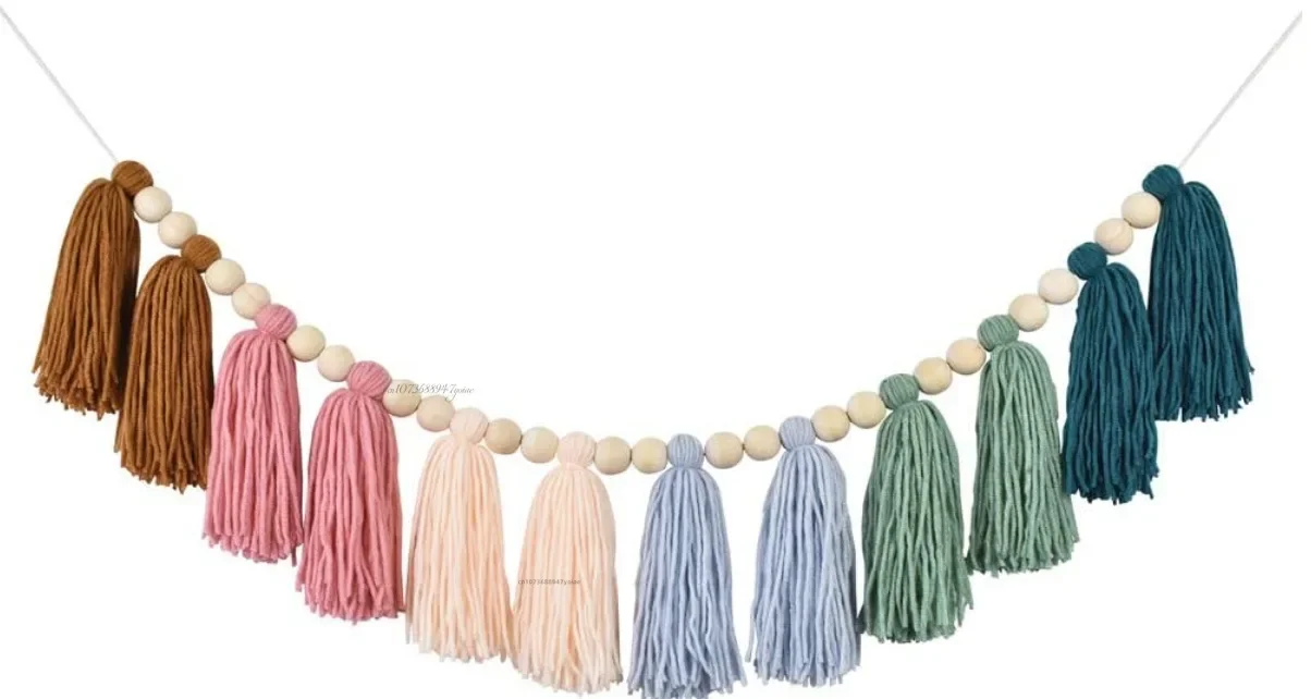Радужная гирлянда с кисточками из хлопка
Радужная гирлянда с кисточками из хлопка