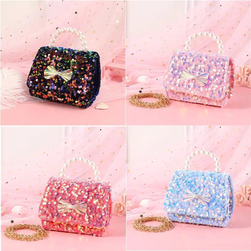 Элегантная сумка через плечо с блестками для девушек, яркий детский кошелек с металлической цепочкой, сумка-мессенджер, маленькая сумочка для монет и застежек
Элегантная сумка через плечо с блестками для девушек, яркий детский кошелек с металлической цепочкой, сумка-мессенджер, маленькая сумочка для монет и застежек