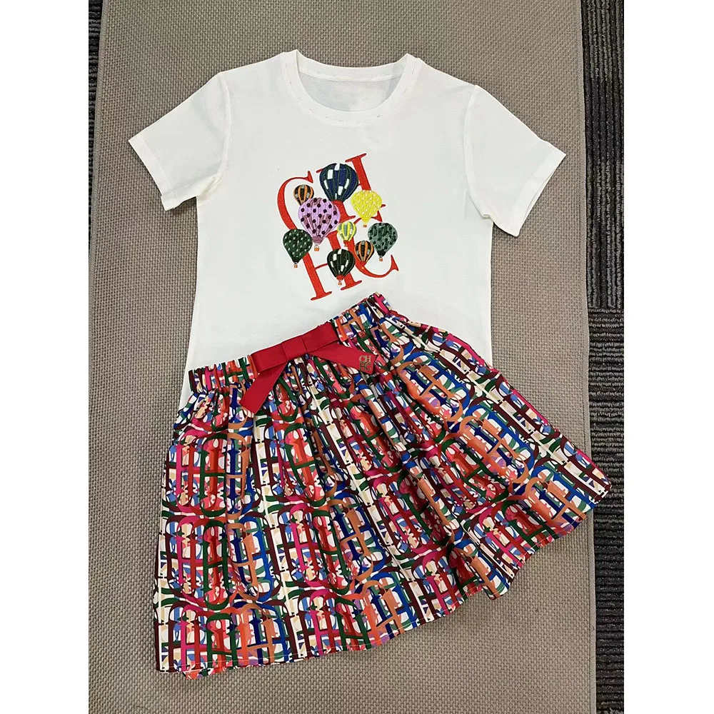 Designer Kids' Summer Baby Girls' Set Fashion Short Sleeve Girls' Pleated Dress Birthday Party 2 Piece Set High Quality
Designer Kids' Summer Baby Girls' Set Fashion Short Sleeve Girls' Pleated Dress Birthday Party 2 Piece Set High Quality