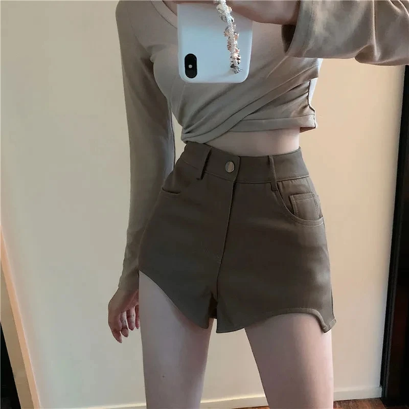 Aesthetic Tailored Short Boots Hottie Asymmetrical Women's Summer Shorts Chic High Waist Coffee Black Casual Pants Y2K
Aesthetic Tailored Short Boots Hottie Asymmetrical Women's Summer Shorts Chic High Waist Coffee Black Casual Pants Y2K