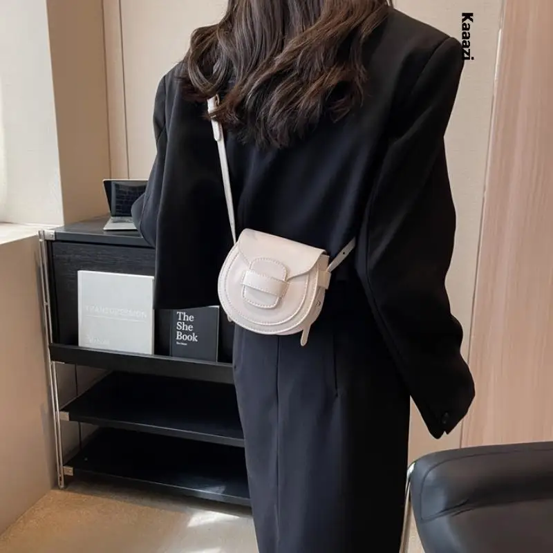 Leather Shoulder Bag For Women Solid Color Summer Handbag Crossbody Saddle Bags Luxury Designer Purses High Fashion Simple 2023
Leather Shoulder Bag For Women Solid Color Summer Handbag Crossbody Saddle Bags Luxury Designer Purses High Fashion Simple 2023