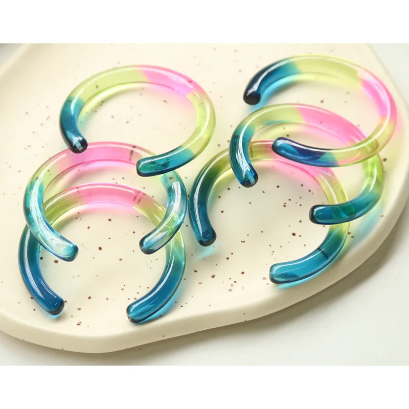 5pcs Korea large jelly gradient C-shaped ear ring diy resin accessories Earrings diy craft material
5pcs Korea large jelly gradient C-shaped ear ring diy resin accessories Earrings diy craft material