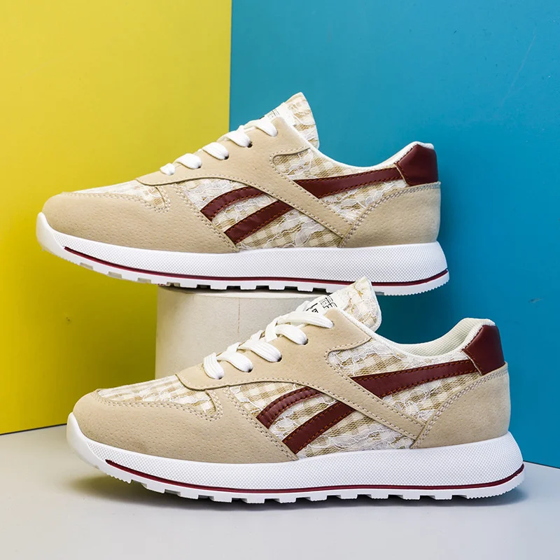 Кроссовки женские легкие, повседневная обувь для бега, мягкая подошва, универсальные, спортивная обувь, лето 2022 
Кроссовки женские легкие, повседневная обувь для бега, мягкая подошва, универсальные, спортивная обувь, лето 2022