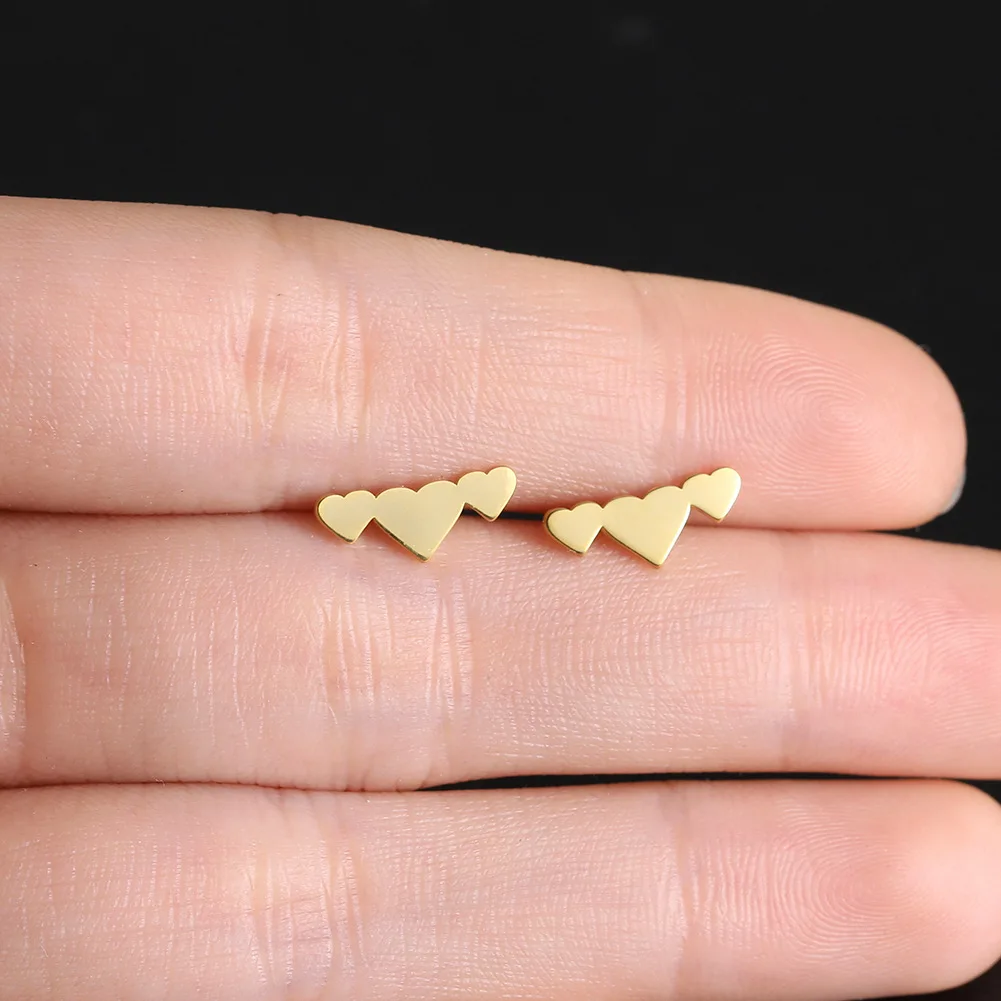 Sweet Love Stud Earrings Female Personality Simple Stainless Steel Peach Heart Love Earrings
Sweet Love Stud Earrings Female Personality Simple Stainless Steel Peach Heart Love Earrings