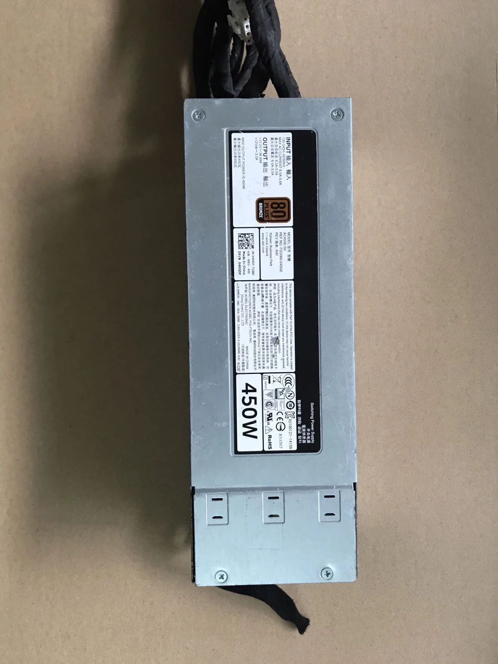 Оригинальный блок питания для башенного сервера T430, 450 Вт, H3DKF, 40gdf D450E-S1, проверено на работоспособность
Оригинальный блок питания для башенного сервера T430, 450 Вт, H3DKF, 40gdf D450E-S1, проверено на работоспособность