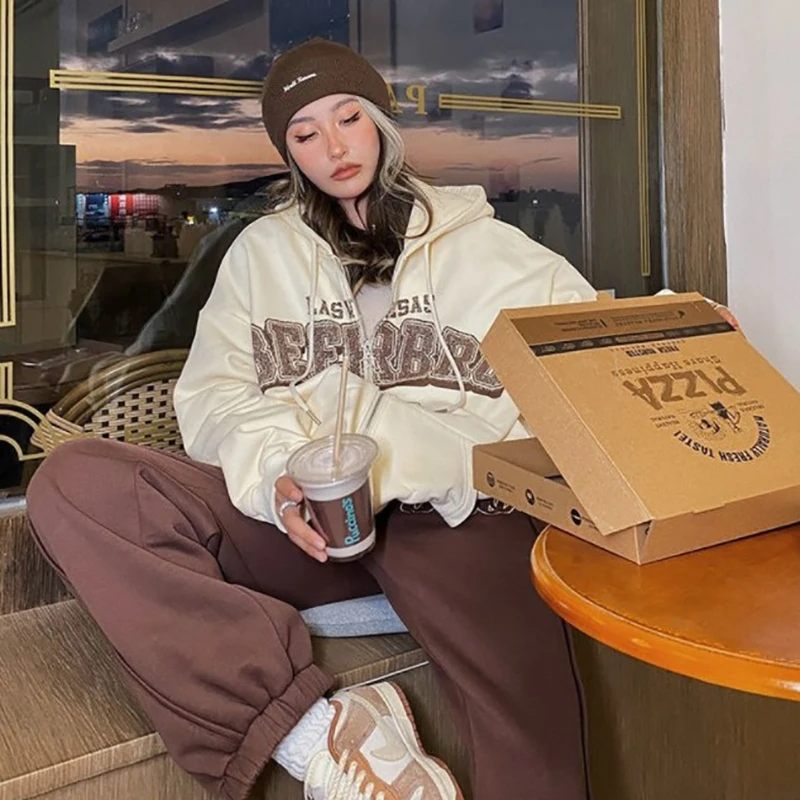 Vintage Oversized Hoodies Women Letter Printing Zip Up Sweatshirts Streetwear Casual Long Sleeve Hooded Sweatshirt Clothes Top
Vintage Oversized Hoodies Women Letter Printing Zip Up Sweatshirts Streetwear Casual Long Sleeve Hooded Sweatshirt Clothes Top
