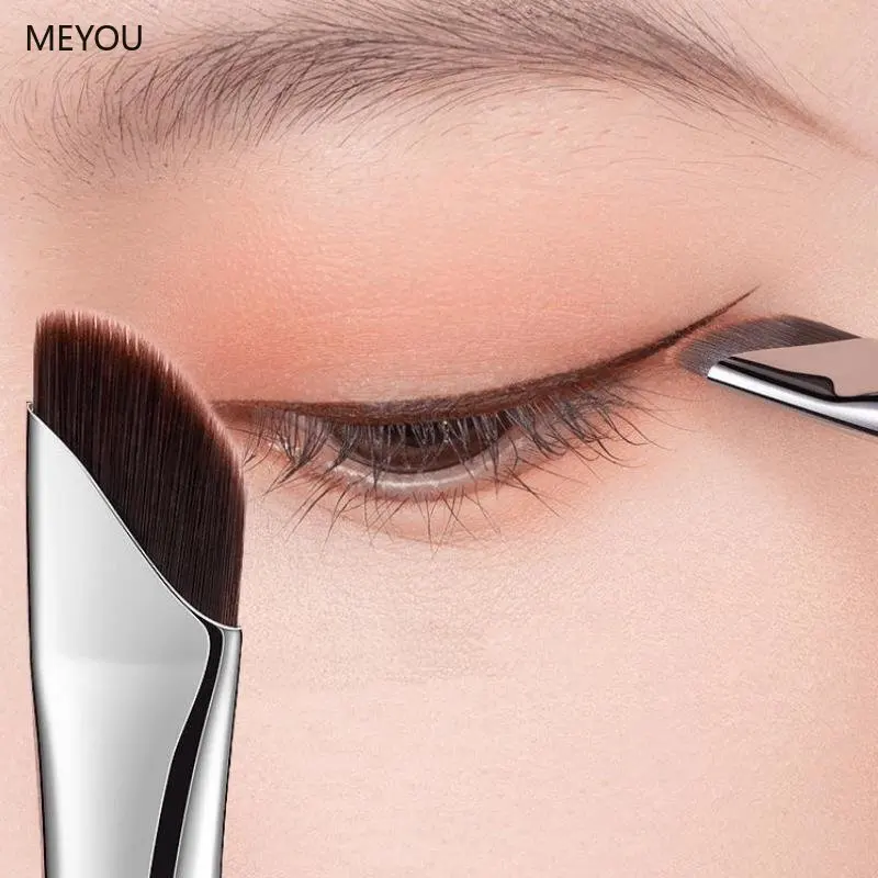 

Multi Purpose Sickle Eyeliner Brushes Fine Concealer Brush Tear Trough Lying Silkworm Outline Brush Eye Liner Detail Makeup Tool
