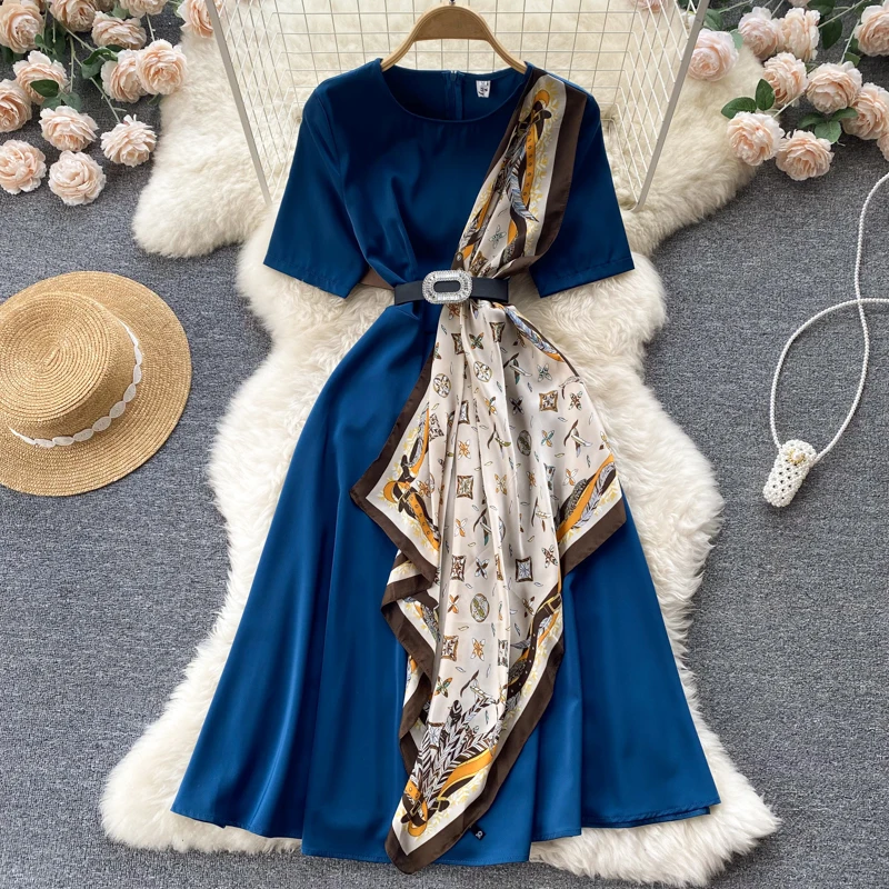 Aibeautyer New Casual Spring Autumn Floral Print Slim Short Lady Dress A Line V Neck Chiffon Pullover Mid-Calf Women Dresses
Aibeautyer New Casual Spring Autumn Floral Print Slim Short Lady Dress A Line V Neck Chiffon Pullover Mid-Calf Women Dresses