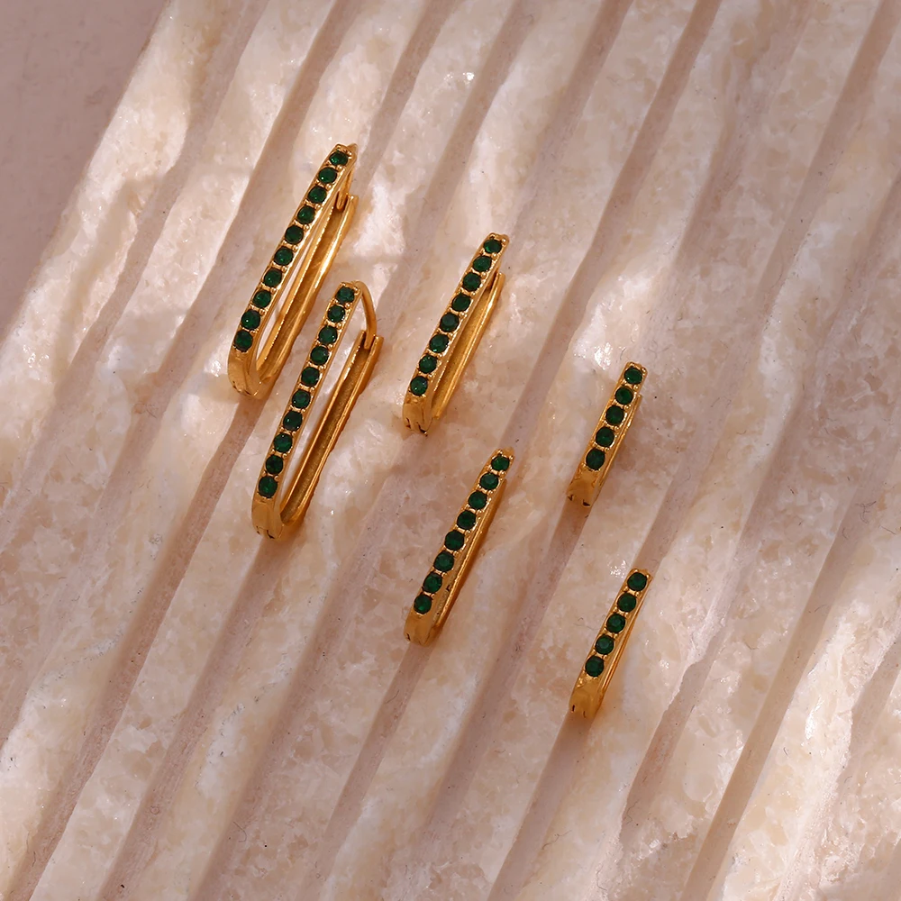 Dainty Minimalist Stainless Steel PVD Plating Micro Setted Emerald Green Zircon Earrings L M S Three Size Rectangle Hoop Earring
Dainty Minimalist Stainless Steel PVD Plating Micro Setted Emerald Green Zircon Earrings L M S Three Size Rectangle Hoop Earring