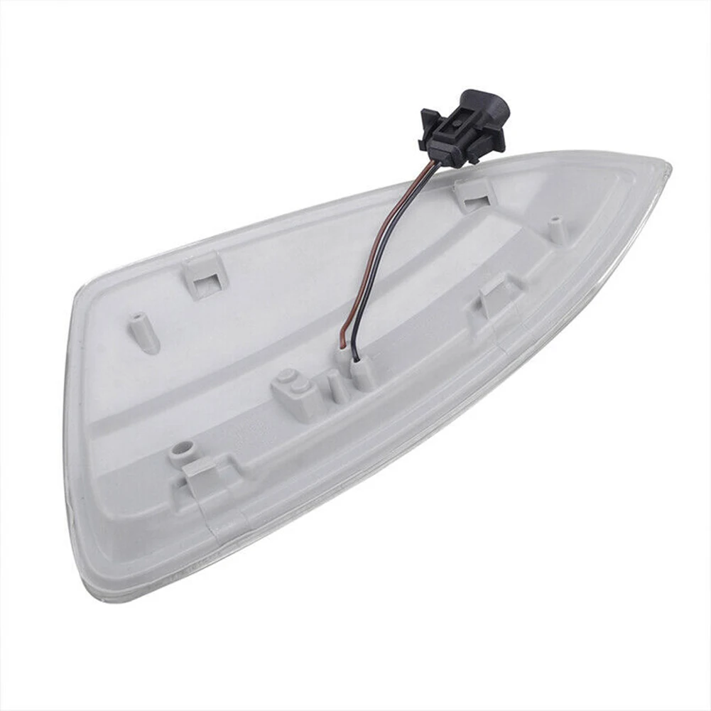 A2048200821 Turn Signal Light Car Accessories 2048200821 C-Class W204 All Model For Benz ML Class Great Fitment
A2048200821 Turn Signal Light Car Accessories 2048200821 C-Class W204 All Model For Benz ML Class Great Fitment
