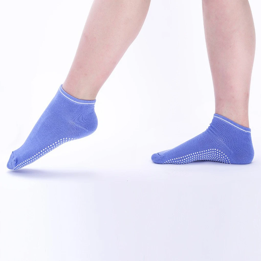 Women Sports Socks Yoga Dancing Trampoline Breathable Comfortable Grips Floor Sock Polyester Soft Protector Black
Women Sports Socks Yoga Dancing Trampoline Breathable Comfortable Grips Floor Sock Polyester Soft Protector Black