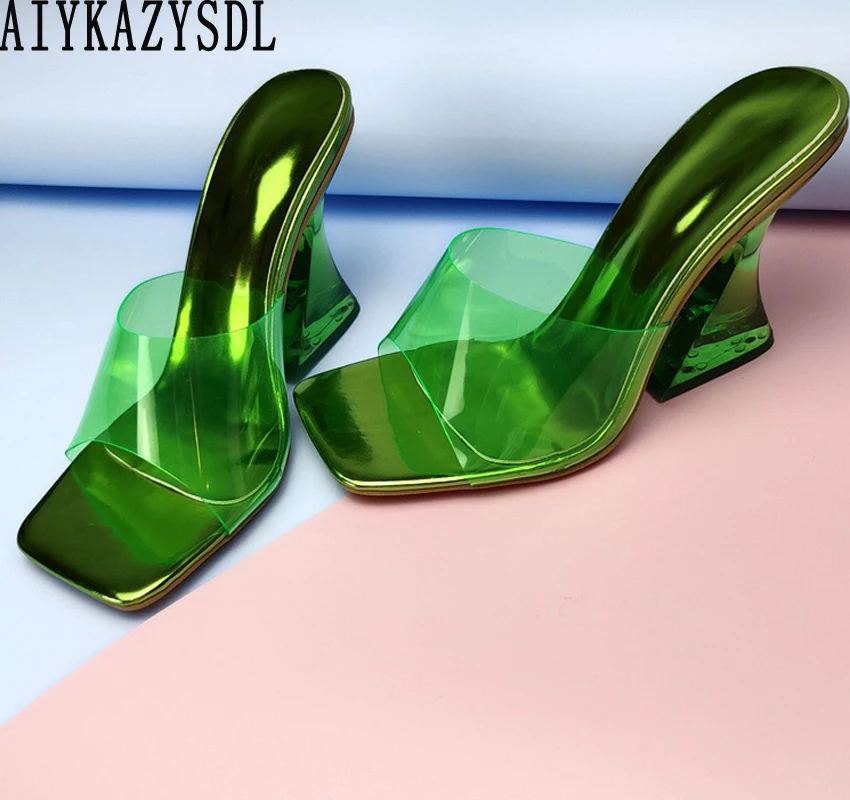 AIYKAZYSDL Clear Square Toe Sandals Crystal Strange Heel Shoes Wedge Slippers Women Shoes Slides Mules Summer Pumps Plus Size
AIYKAZYSDL Clear Square Toe Sandals Crystal Strange Heel Shoes Wedge Slippers Women Shoes Slides Mules Summer Pumps Plus Size