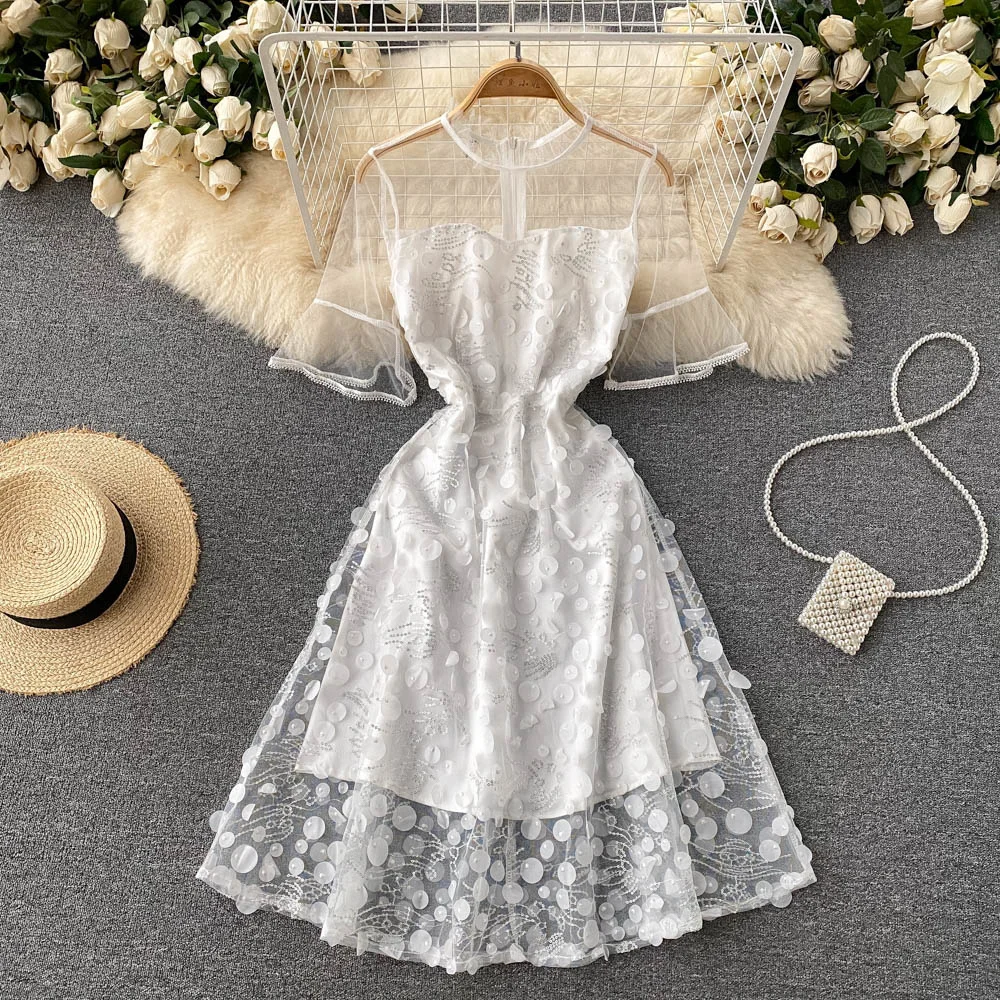 High End Luxury Celebrity Mesh Embroidery Tassel Ball Polka Dots Dress Summer Women 2022 Fashion Brand Design White Dress Lady
High End Luxury Celebrity Mesh Embroidery Tassel Ball Polka Dots Dress Summer Women 2022 Fashion Brand Design White Dress Lady