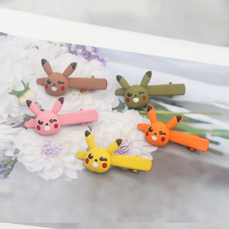 Покмон аниме мультфильм Пикачу заколка цвет креативный милый Kawaii Утконос зажим простые аксессуары для волос 
Покмон аниме мультфильм Пикачу заколка цвет креативный милый Kawaii Утконос зажим простые аксессуары для волос