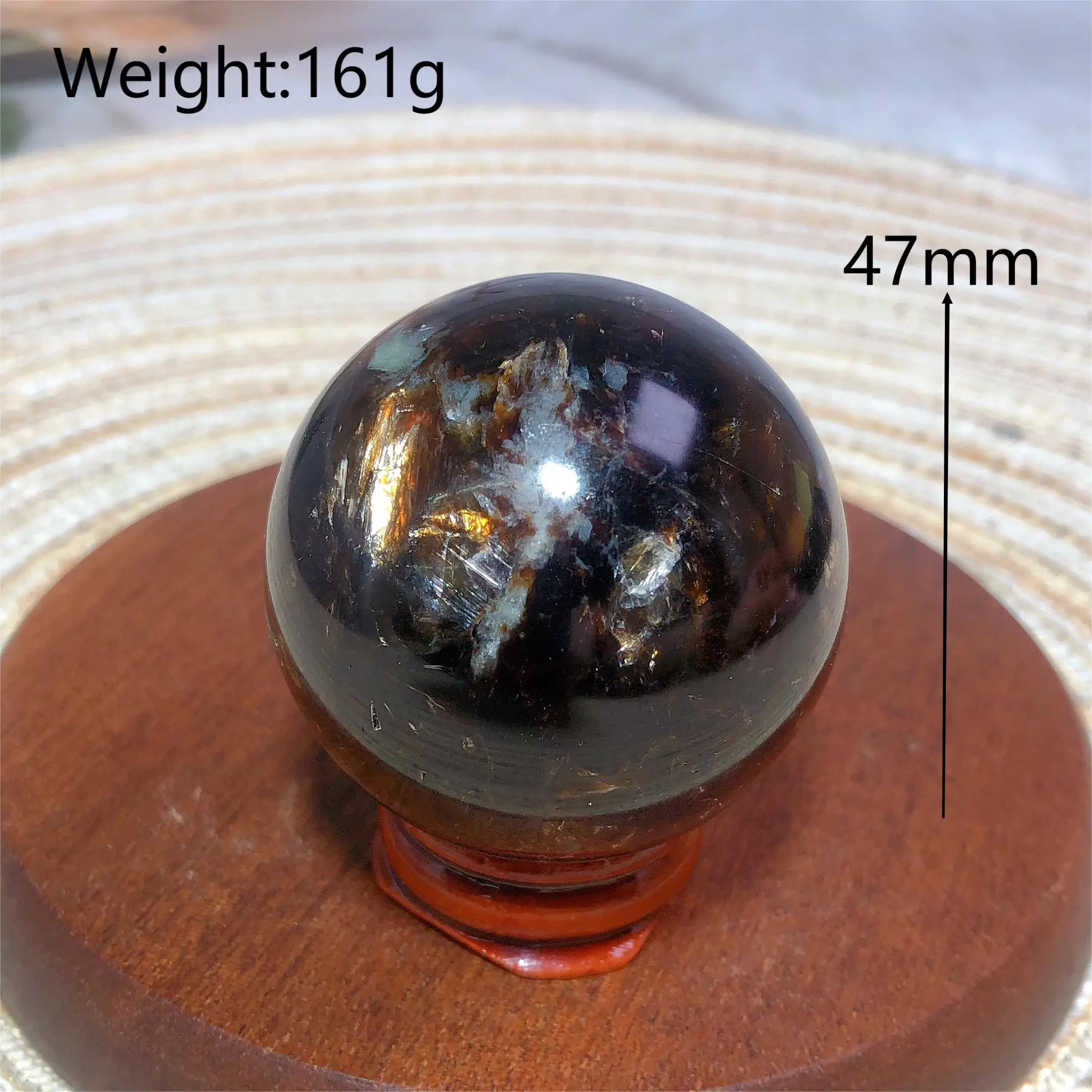 Золотые кристаллы флогопит
Золотые кристаллы флогопит