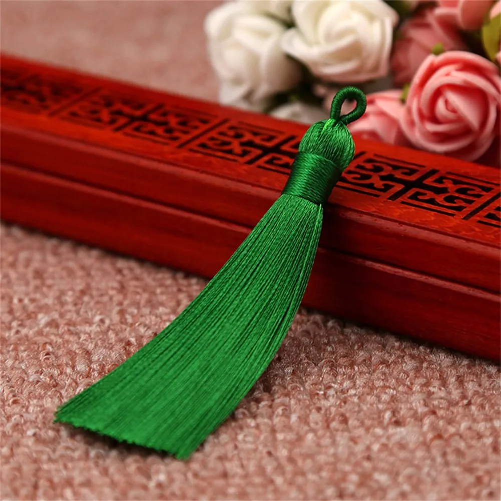 10PCS 8cm Pull Ring Tassel Ear Chinese Knot Bookmark Hanging Ear Polyester Artificial Ice Silk Coil High Quality
10PCS 8cm Pull Ring Tassel Ear Chinese Knot Bookmark Hanging Ear Polyester Artificial Ice Silk Coil High Quality
