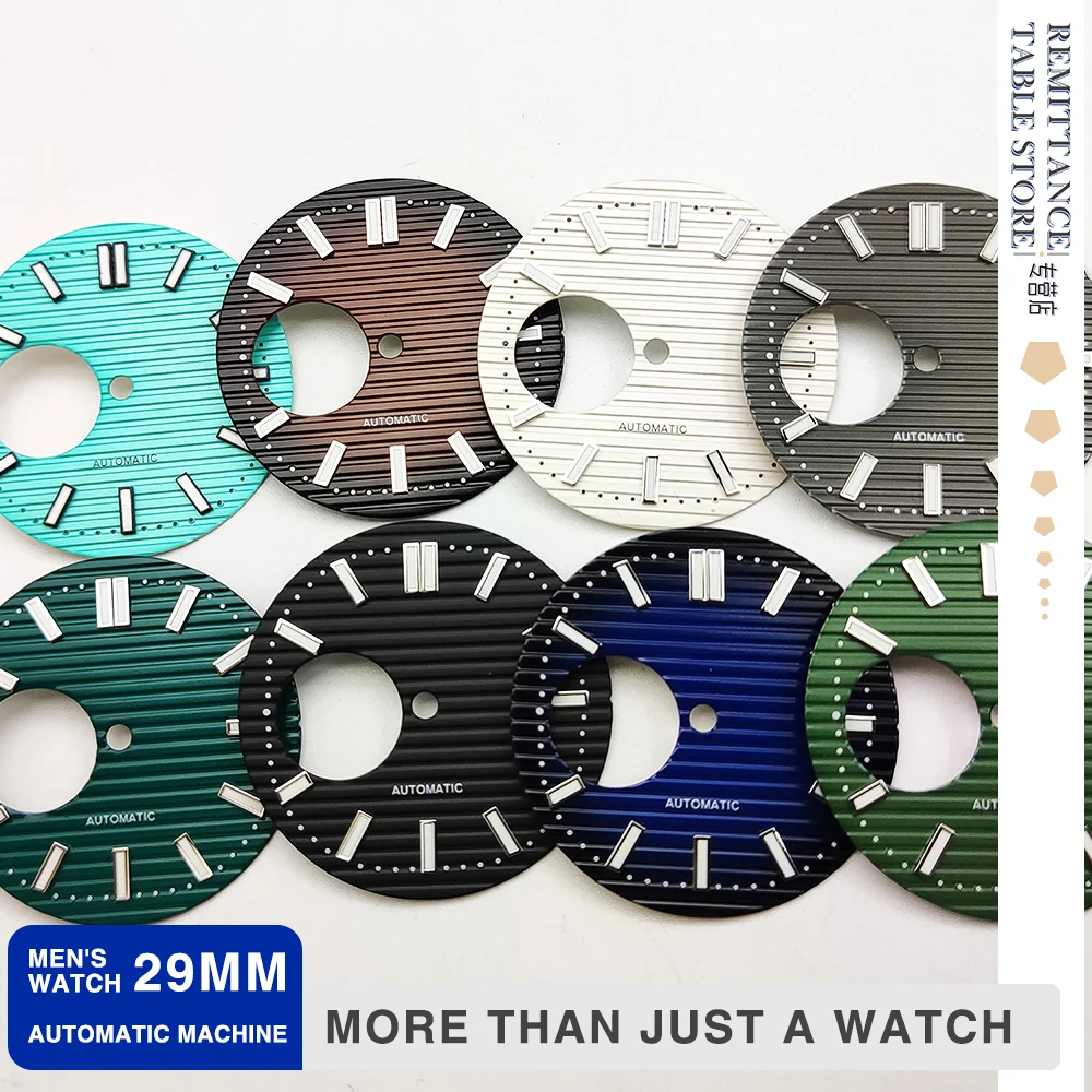 The 29.8 replacement modified dial is luminous and literally adapted to the NH38 movement
The 29.8 replacement modified dial is luminous and literally adapted to the NH38 movement