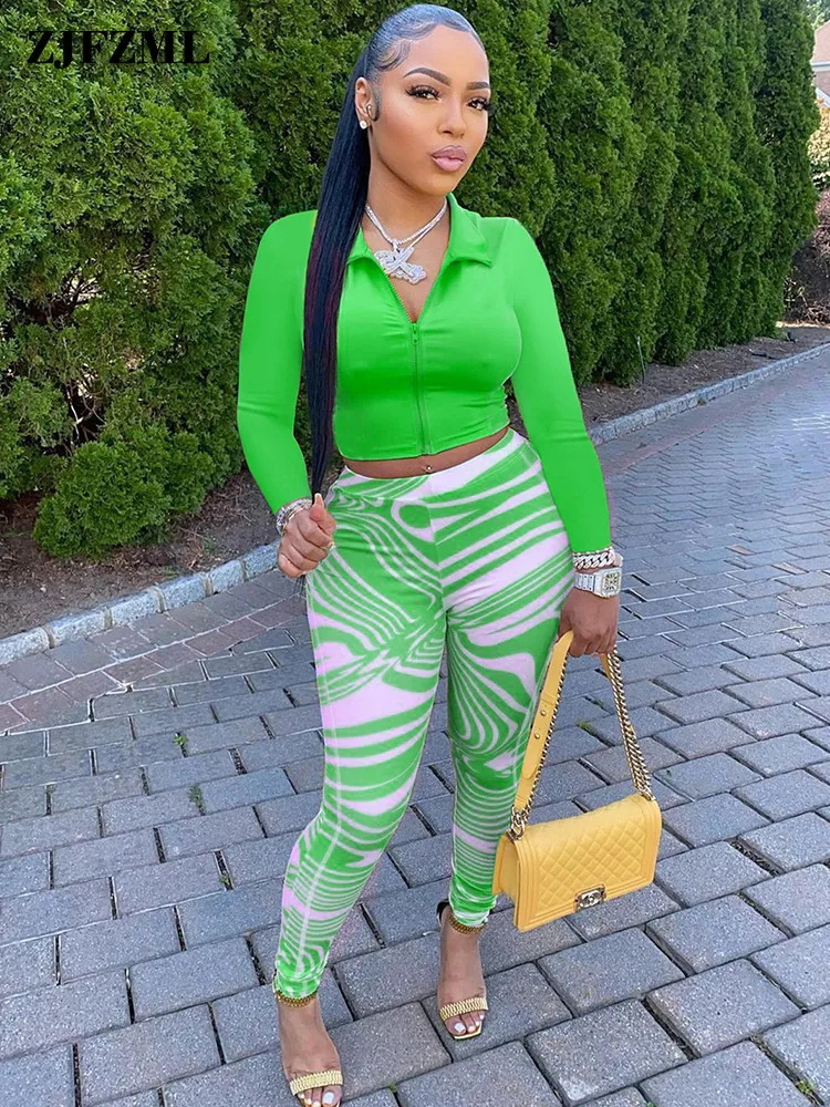 Office Lady Yellow Two Piece Pant Suit Female Tracksuit Long Sleeve Zipper Front Crop Top and Print Pencil Legging Co Ord Set
Office Lady Yellow Two Piece Pant Suit Female Tracksuit Long Sleeve Zipper Front Crop Top and Print Pencil Legging Co Ord Set